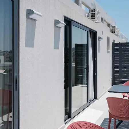 Sky-high Penthouse W. Stunning Views - 04 Apartmán